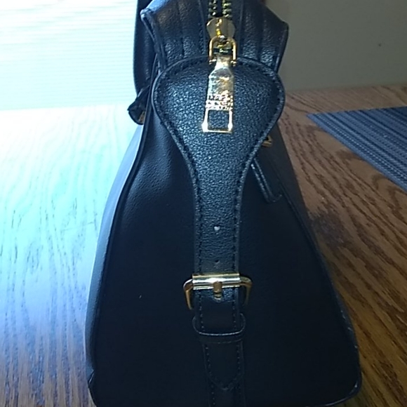 Mark New York hand bag.purse - Picture 4 of 14